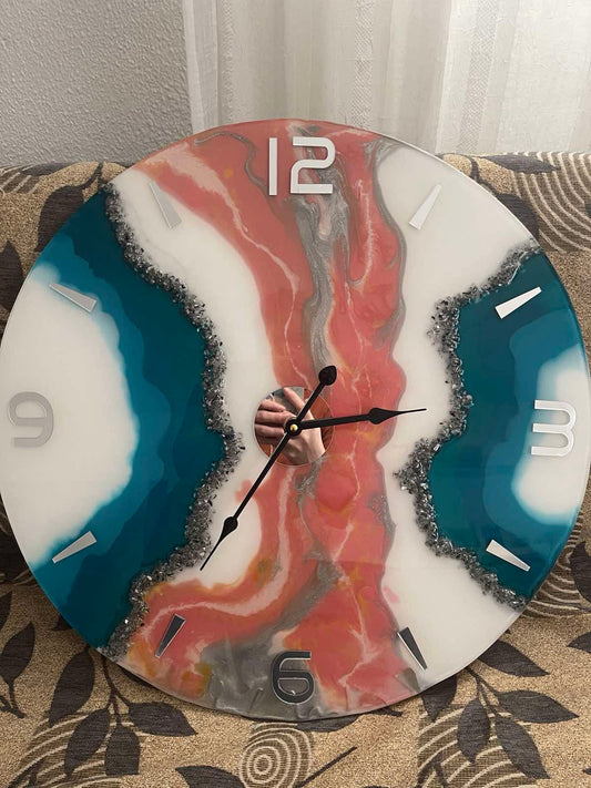 Time as an Object of Art: The Exclusive Epoxilo Clock Collection
