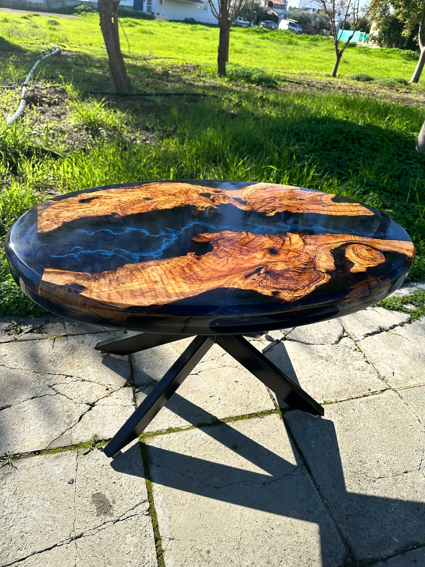 Oval Wood and Epoxy Coffee Table - Lightning Bolt design Cyprus